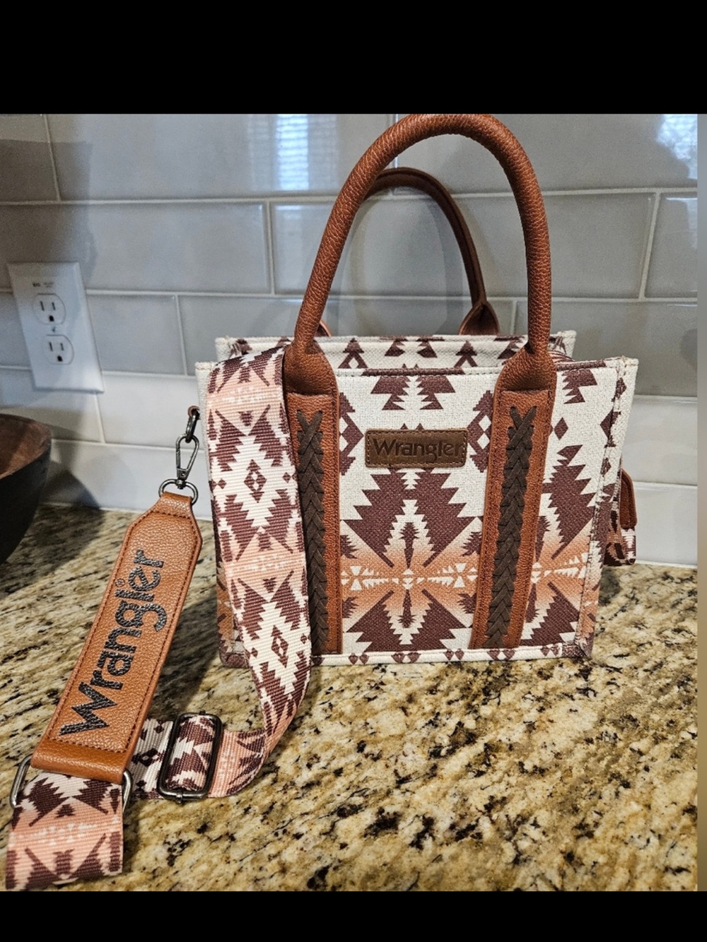 Wrangler Aztec Print Tote in Cream and Brown